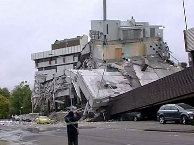 Powerful earthquake jolts New Zealand (video)