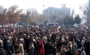 «Չորրորդ ինքնիշխանություն». Ղարաբաղ կոմիտեի անդամին խնդրել են չմասնակցել մարտի 1