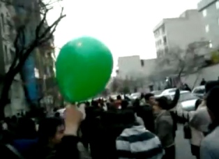 Ինտերնետում մարտի 1-ին Իրանում տեղի ունեցած բողոքի ակցիայի մասին տեսանյութ է հայ