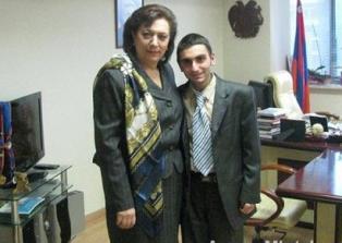 Ո՞վ է մեղավոր, որ Սփյուռքի նախարարն ընդունել է ինքնակոչ «աստղաֆիզիկոսին». Մեկնաբ