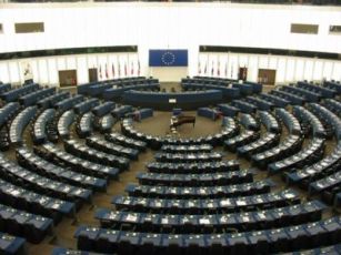 European Parliament adopts resolution on Turkey