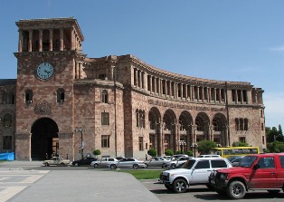 Haykakan Zhamanak: New major reshuffle in Armenian Government?