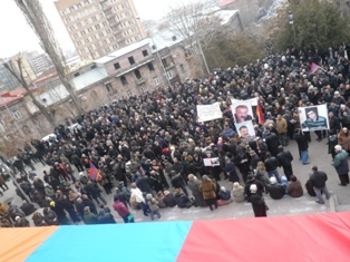 В Ереване проходит очередной митинг армянской оппозиции