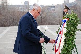 Croatian Speaker visits Armenian Genocide Memorial Tsitsernakaberd