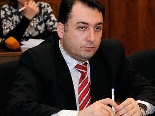 Բանավեճ քննարկում. Ի՞նչ է կամավորությունը, ինչո՞ւ դառնալ կամավոր