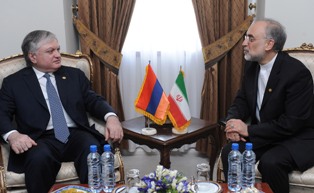 Հայաստանի եւ Իրանի ԱԳ նախարարները կոչ են արել խրախուսել են համագործակցությունը է