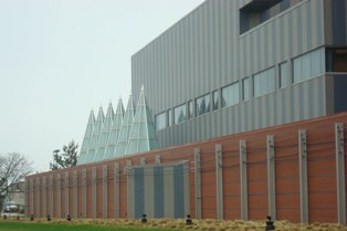 Exhibition dedicated to Armenian Genocide held in Holocaust center