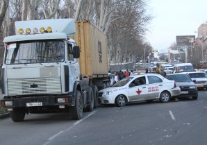 Խոշոր վթար Ազատության պողոտայում. վիրավորվել են Իրանի քաղաքացիներ (ֆոտո, վիդեո)