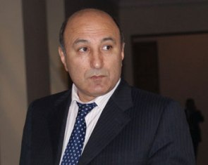 «Մաքս-կոնցեռնի» ղեկավար. Տնտեսական մրցակցության հանձնաժողովի անդամներին երեւի դո
