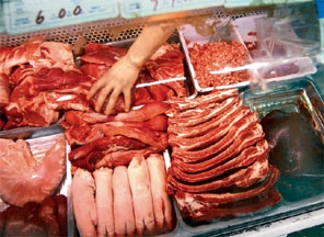 Национальная статистика: В Армении подешевели мясо, яйца и фрукты