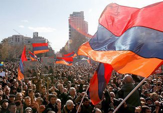 Оппозиционер: Для смены власти необходимо еще большее число людей, чем на митинг
