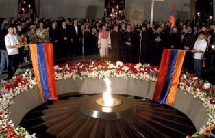 «Nouvelles d’Arménie»: От Геноцида армян до охоты на диктаторов!
