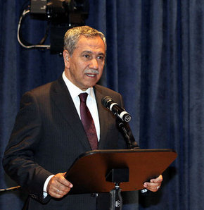 Թուրքիայում մութ է. թուրք փոխվարչապետը չի կարողանում Հայոց ցեղասպանության
հետք
