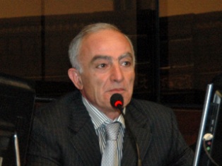 Հայաստանի նախագահի աշխատակազմի ղեկավարին «պատվիրե՞լ են» իշխանական ճամբարի ներկայ