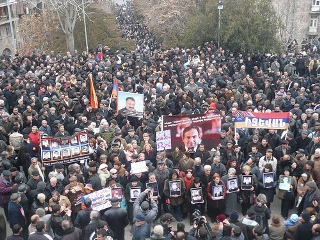 «Հավասարների հավաք». ՀԱԿ-ի հանրահավաքը ֆորումի չվերածվեց