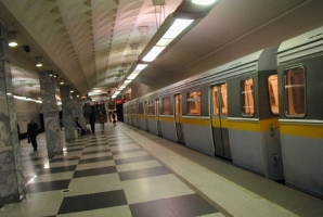 Студент бросился под поезд московского метро