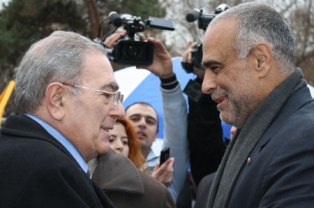 Popular Party of Armenia to cooperate with Heritage party