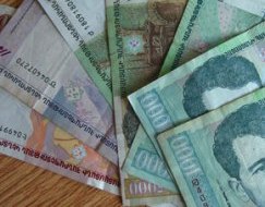 Դոլարը կարծես թե կայունանում է 377-ի շրջանակներում