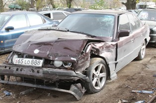 Крупоне ДТП в Ереване: столкнулись три BMW (видео)