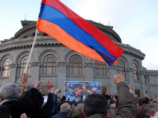 Армянский национальный конгресс опровергает слухи о начавшихся между АНК и власт