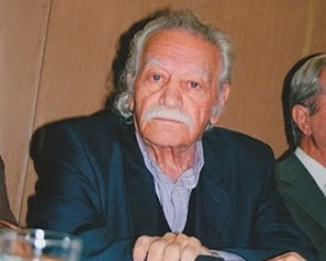 В Афинах скончался ветеран, сорвавший нацистский флаг с Акрополя