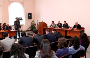 Վարչապետն անգործության է մատնված. նա ԵՊՀ- էր գնացել  «էրեխեքի վրա հանցակազմ բարդ