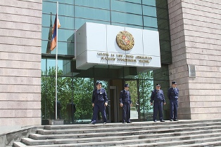Կենտրոն- Նորք Մարաշ վարչական շրջանների դատարանի շենքում ռումբի մասին ահազանգը կե