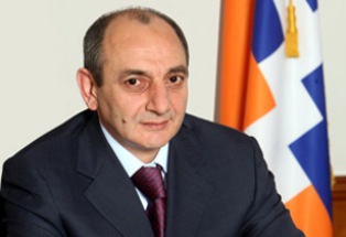 Արցախի նախագահը պարգևներ է հանձնել մայիսյան եռատոնի առթիվ