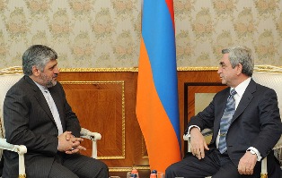 Սերժ Սարգսյանը Իրանի նախագահի բանագնացի հետ քննարկել է հայ-իրանական հարաբերությո