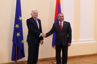 Եժի Բուզեկ. ԵՎՐԱՆԵՍԹ-ը ստեղծվել է բարելավելու  հարաբերությունները ԵՄ-ի եւ Արեւել