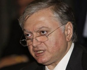 Глава МИД представил французским парламентариям основные направления и приоритет