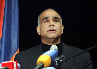 Րաֆֆի Հովհաննիսյան. Հայաստանի չորրորդ նախագահն ուրիշ գույն է ունենալու