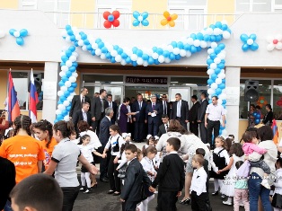Armenia and NKR Presidents attend opening of school in Shushi