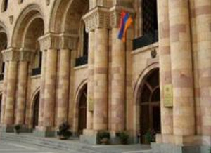 «Ժողովուրդ». Իշխանությունները խոստովանեցին՝ ԱԳՆ շենքը հյուրանոց է դառնալու