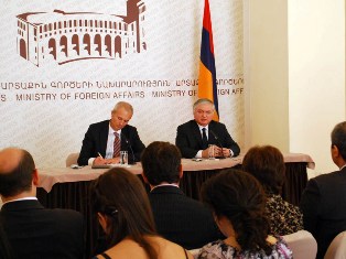 Великобритания рассматривает Армению в качестве ценного партнера