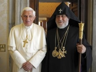«Айоц ашхар»: Католикос всех армян встретился с Папой Римским