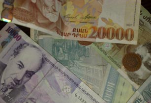 Բռնադատվածներին կօգնեն վարկեր ստանալ