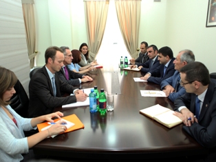 Ֆրանսիական զարգացման գործակալությունը կօգնի վերամշակել Երեւանի աղբը