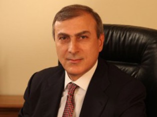 Гарегин Нушикян: До сих пор еще никто из армянских геноцидоведов ко мне за обеща
