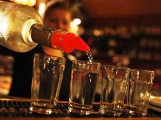 В Чехии от отравленного алкоголя скончались уже 24 человека
