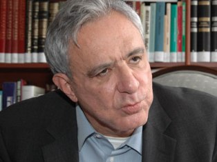 Armenia’s former FM to be stripped of parliamentary immunity? – newspaper