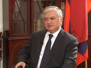 Глава МИД Армении встретился с представителями Еврейского комитета Америки