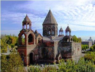 Էջմիածինը նշում է 2697-ամյակը