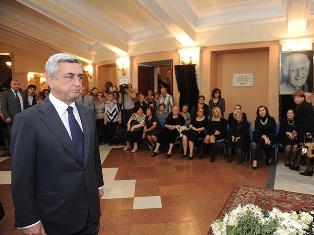 Հայաստանի նախագահը մասնակցել է նշանավոր կոմպոզիտոր Էդվարդ Միրզոյանի հրաժեշտի արա
