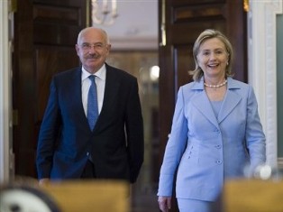 Clinton expresses “strong disappointment” with Hungary over Safarov extradition