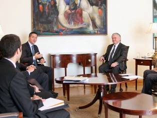 ԱԳ նախարարն ընդունեց Հանուն ժողովրդավարության եւ համերաշխության Եվրոպական ֆորում