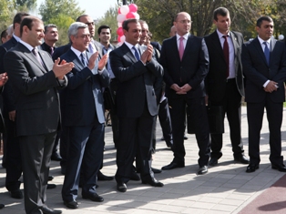 Աջափնյակում հանգստյան գոտու բացմանը ներկա են եղել Սերժ Սարգսյանն ու Տարոն Մարգար