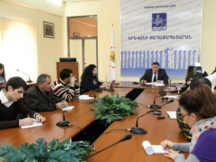 Ներկայացվել են 2012 թվականի ծրագրով նախատեսված շինարարության եւ բարեկարգման աշխա