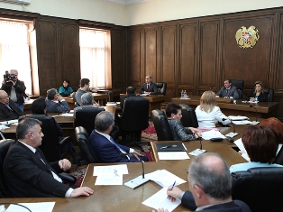 Հանրակրթությունը շրջադարձային, հեղափոխական փոփոխության շեմին է. Արտակ Դավթյան