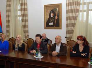 Իոսիֆ Կոբզոնը՝ Մայր Աթոռ Սուրբ Էջմիածնում